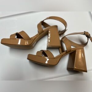 Nine West Platform Prom Sandals NWOT SZ 6 Beige NEVER WORN